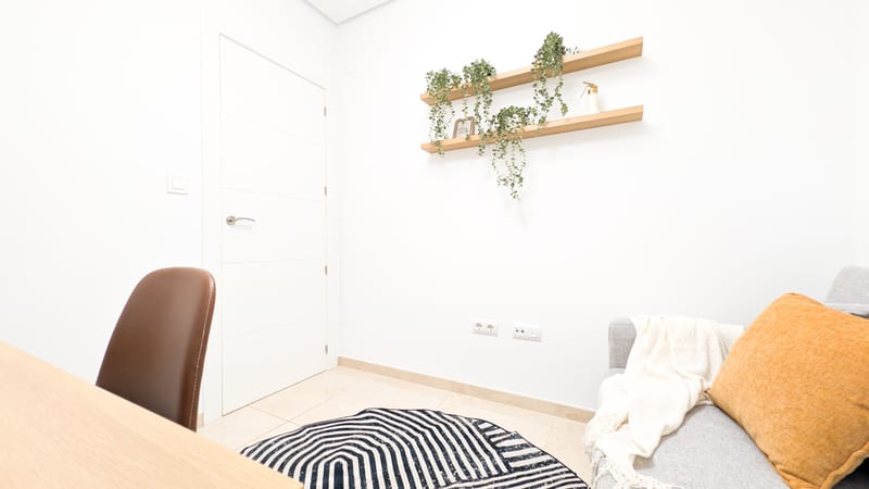 Open photo Listing photo