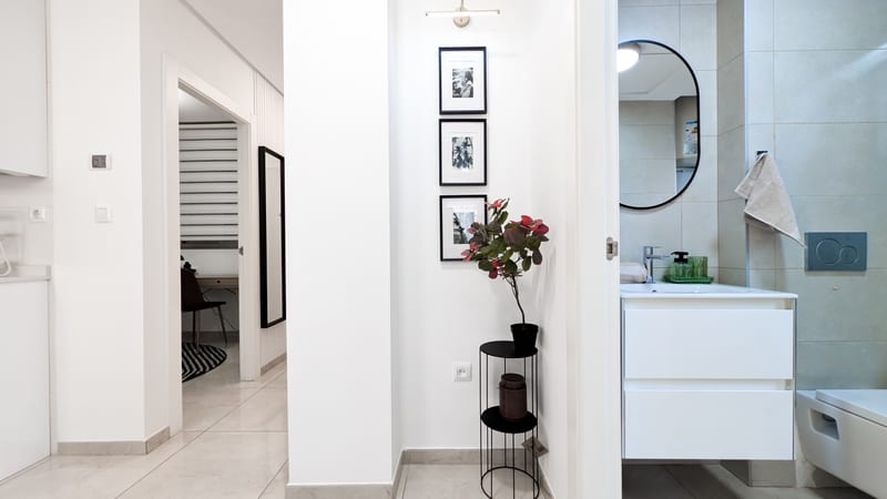 Open photo Listing photo