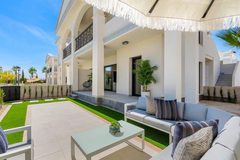 Open photo Listing photo