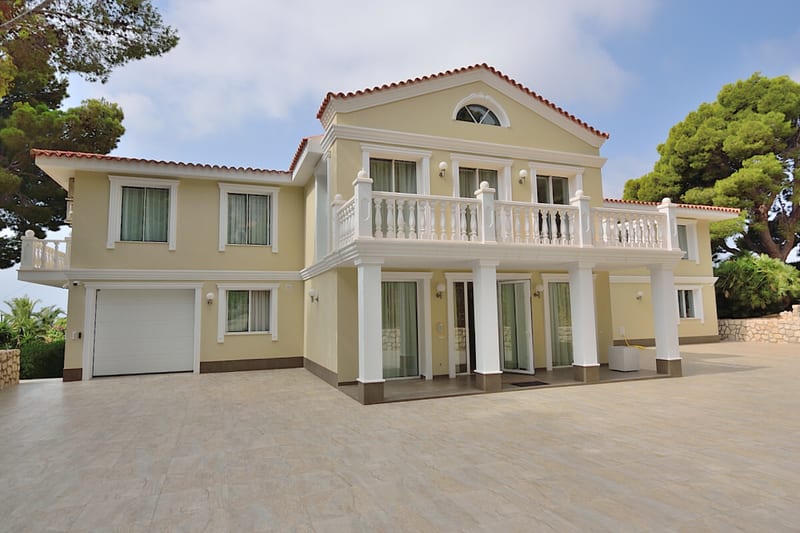 Open photo Listing photo