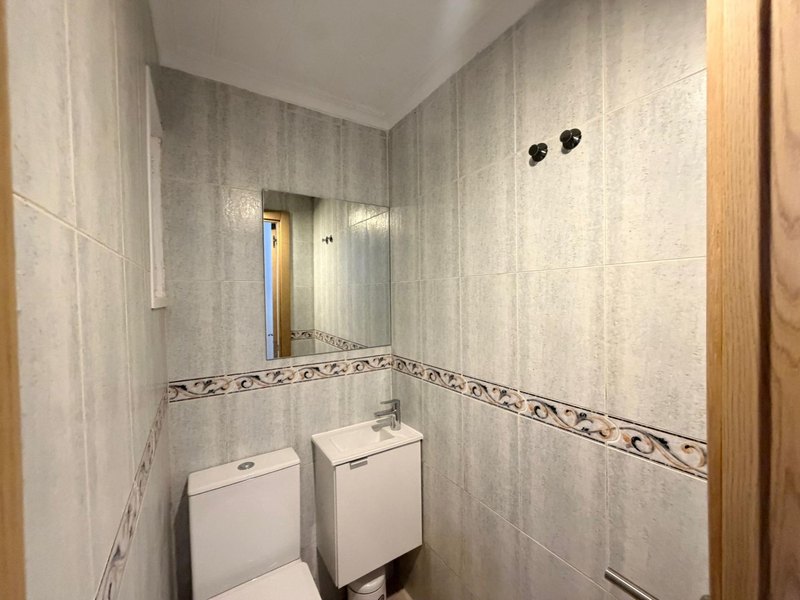 Open photo Listing photo