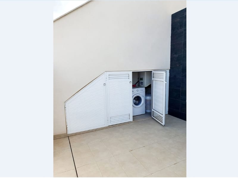 Open photo Listing photo