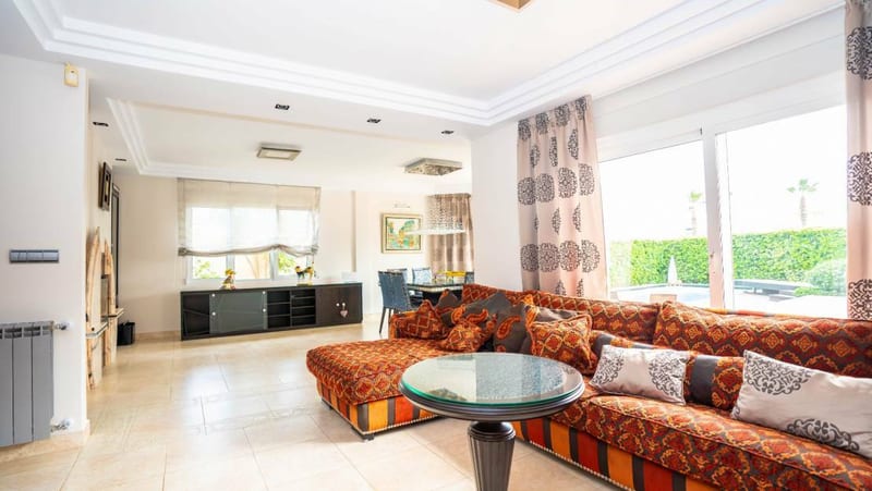 Open photo Listing photo