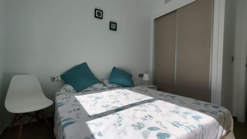 Open photo Listing photo