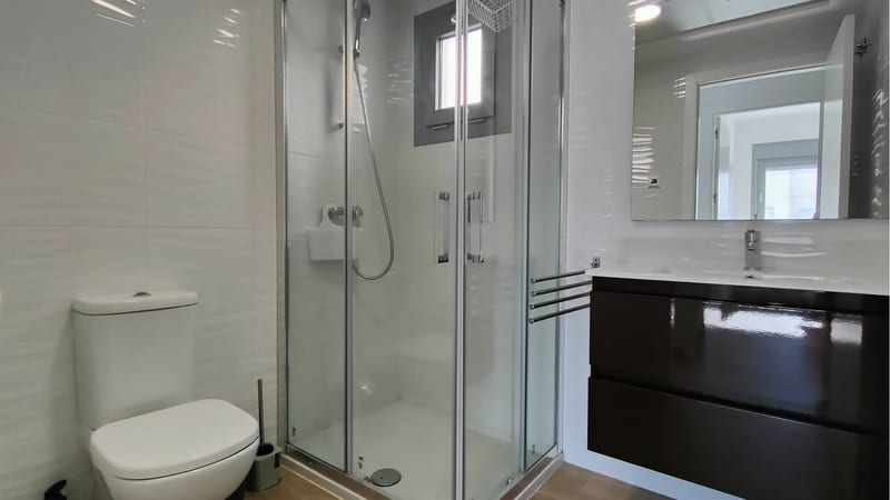 Open photo Listing photo