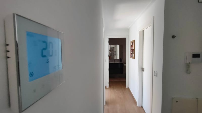 Open photo Listing photo