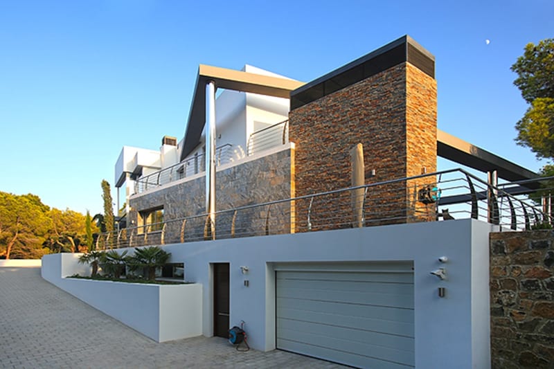 Open photo Listing photo