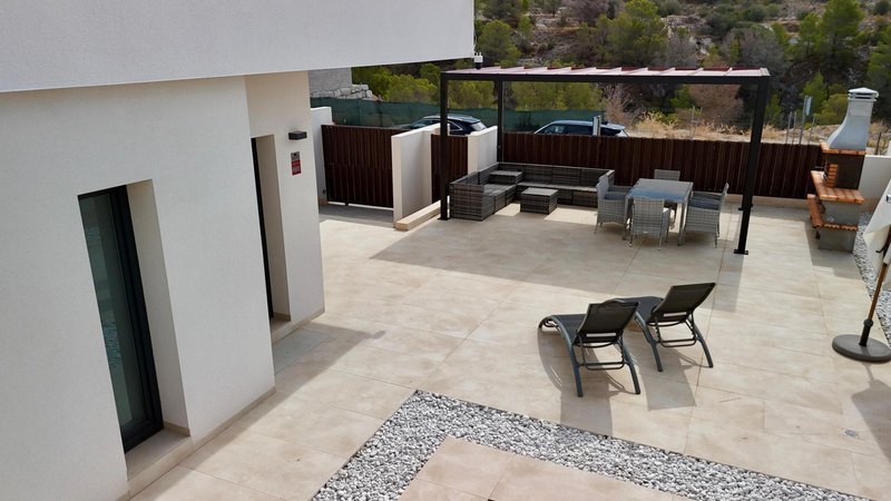 Open photo Listing photo