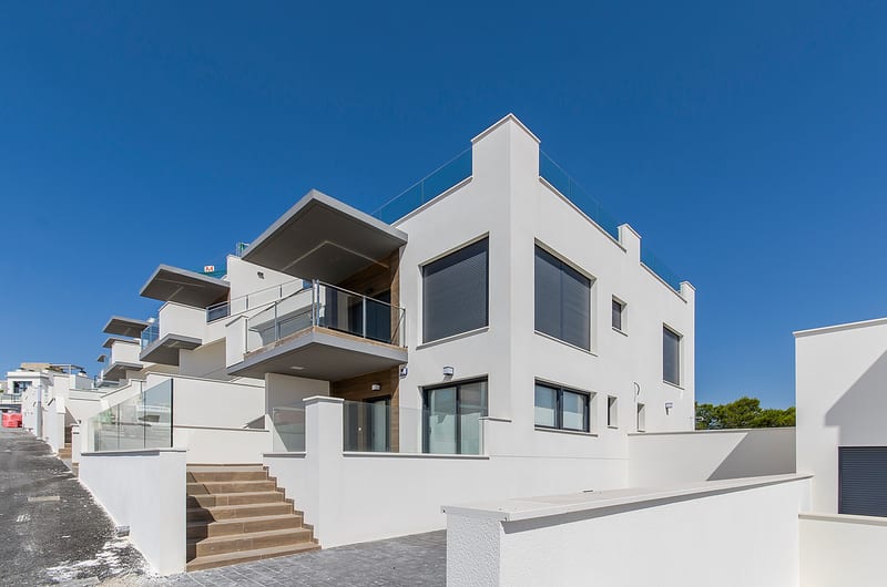 Open photo Listing photo