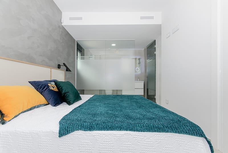 Open photo Listing photo