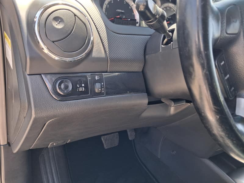 Open photo Listing photo