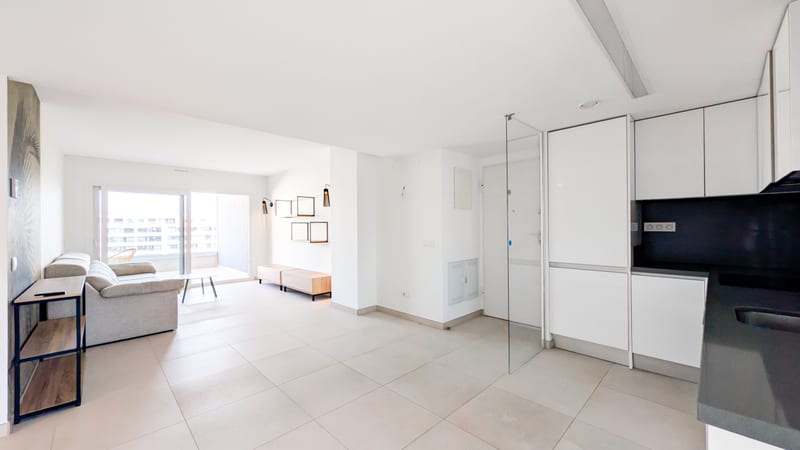 Open photo Listing photo