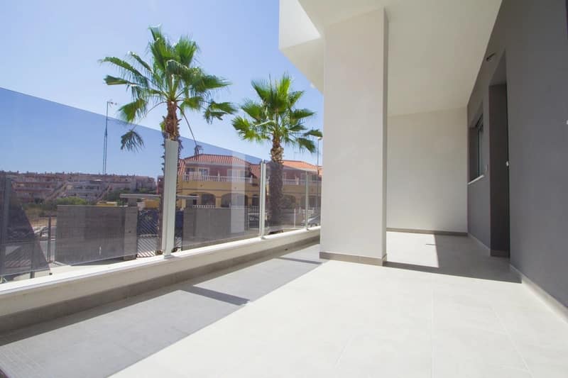 Open photo Listing photo