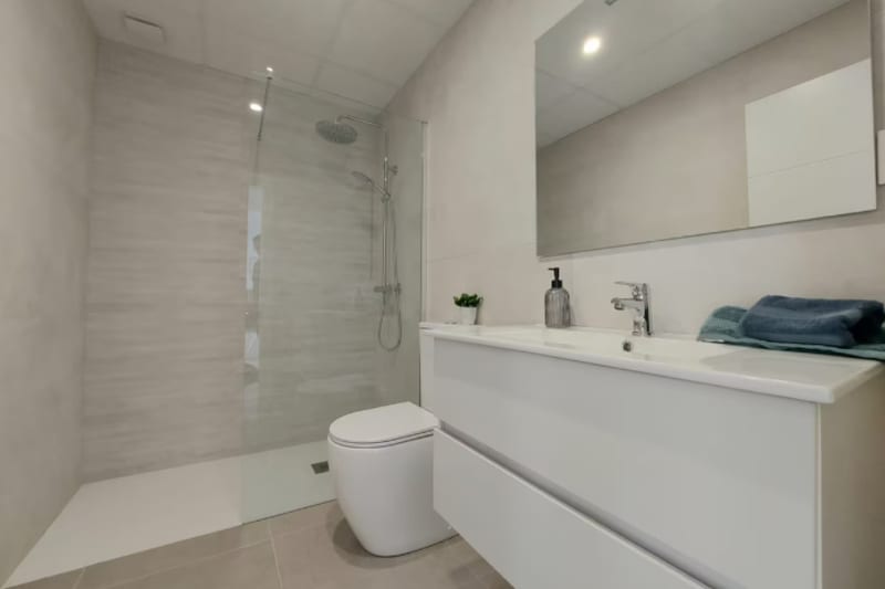 Open photo Listing photo