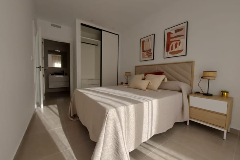 Open photo Listing photo