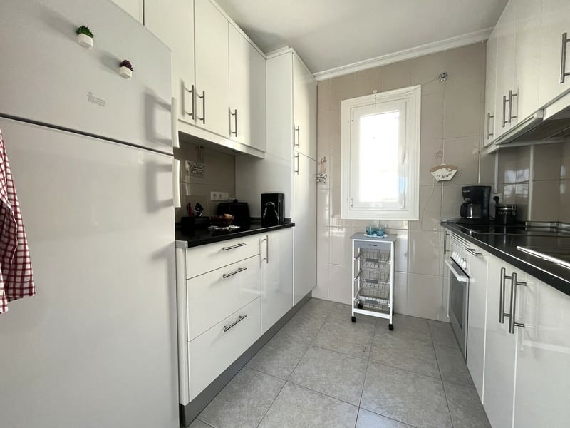 Open photo Listing photo
