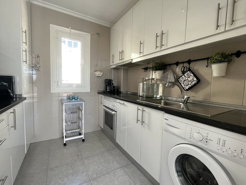 Open photo Listing photo