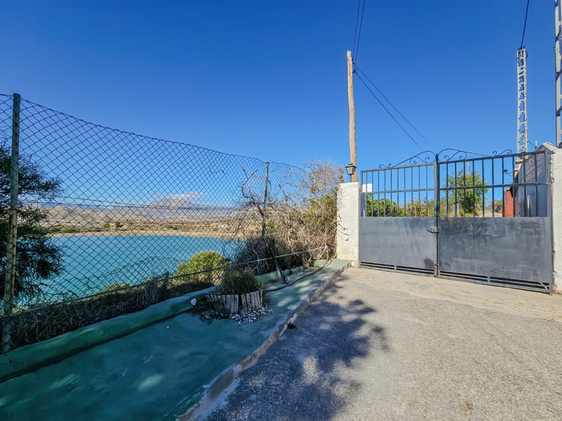 Open photo Listing photo