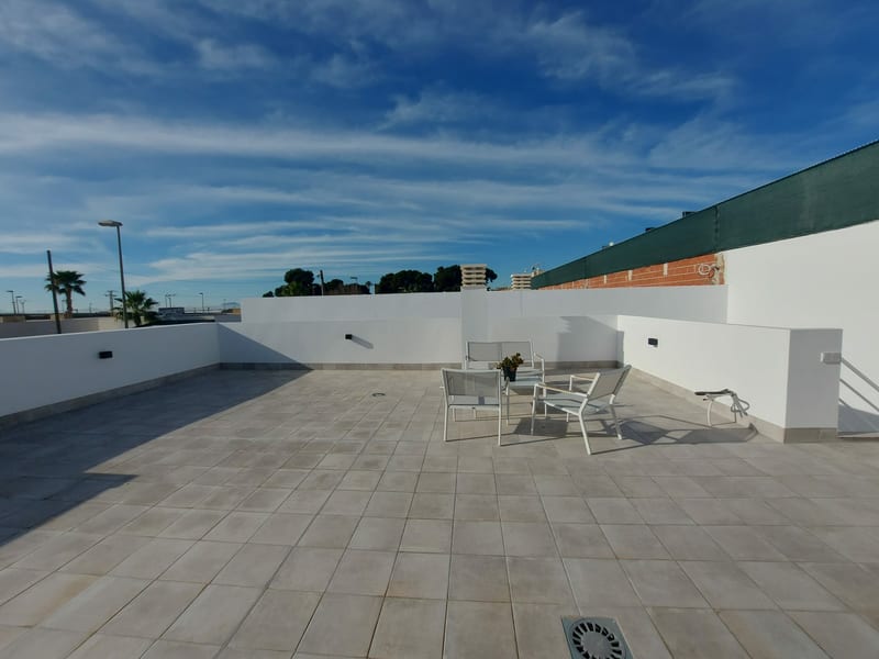 Open photo Listing photo