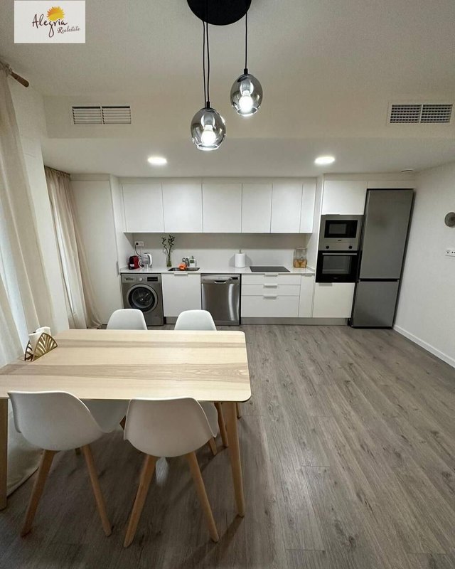 Open photo Listing photo
