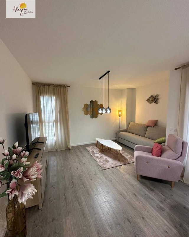 Open photo Listing photo