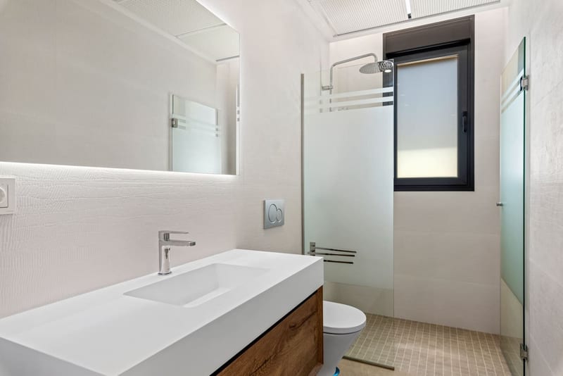 Open photo Listing photo