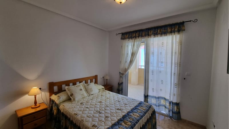 Open photo Listing photo