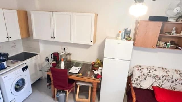 Open photo Listing photo