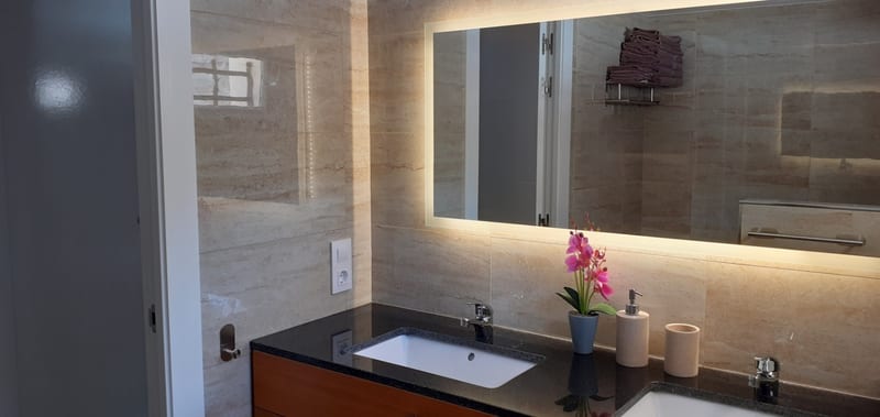 Open photo Listing photo