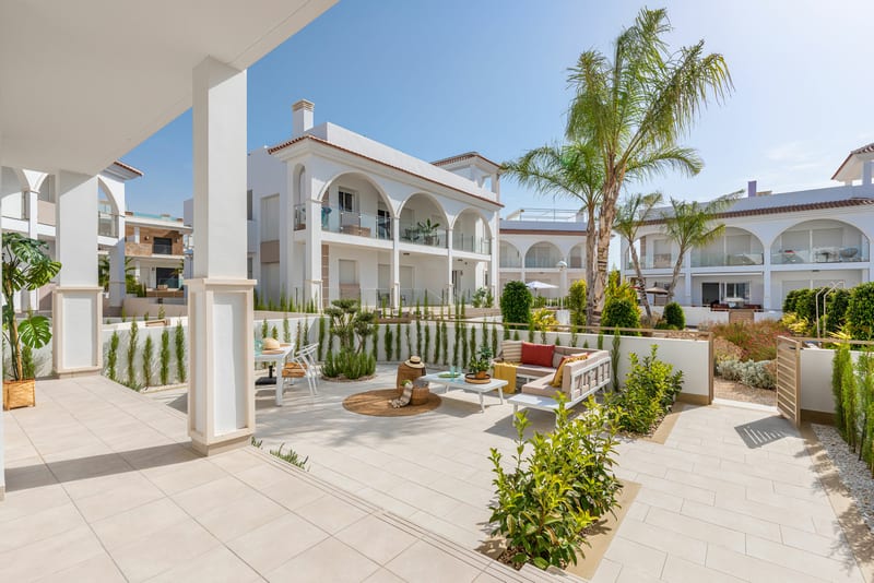 Open photo Listing photo