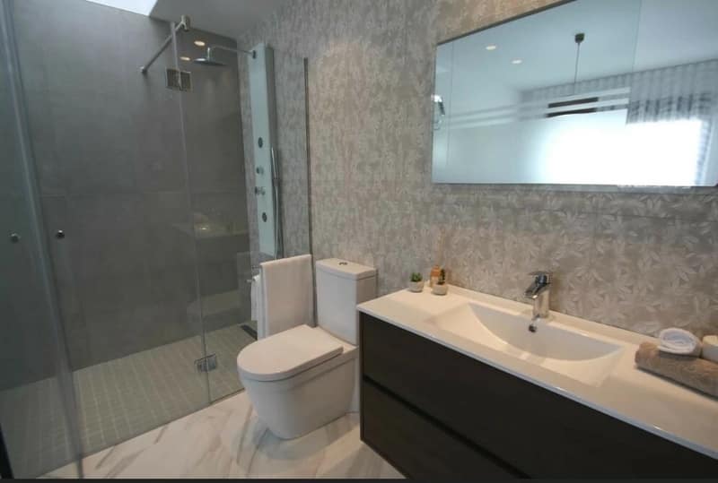 Open photo Listing photo