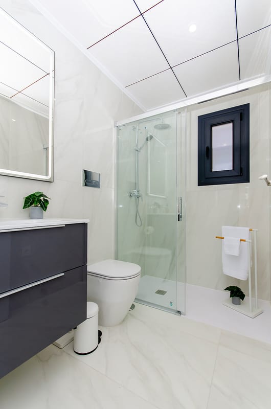 Open photo Listing photo