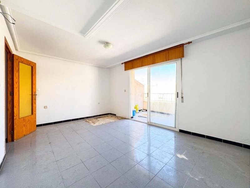 Open photo Listing photo