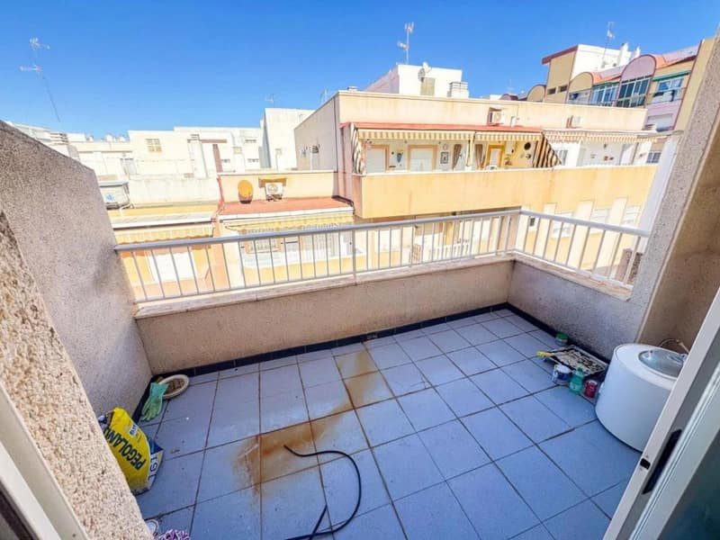 Open photo Listing photo