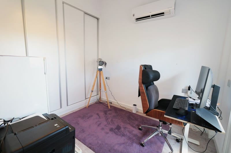 Open photo Listing photo