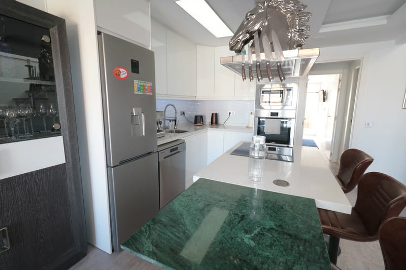 Open photo Listing photo
