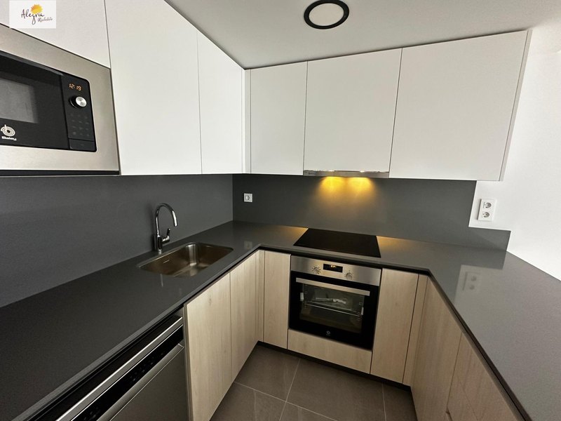 Open photo Listing photo