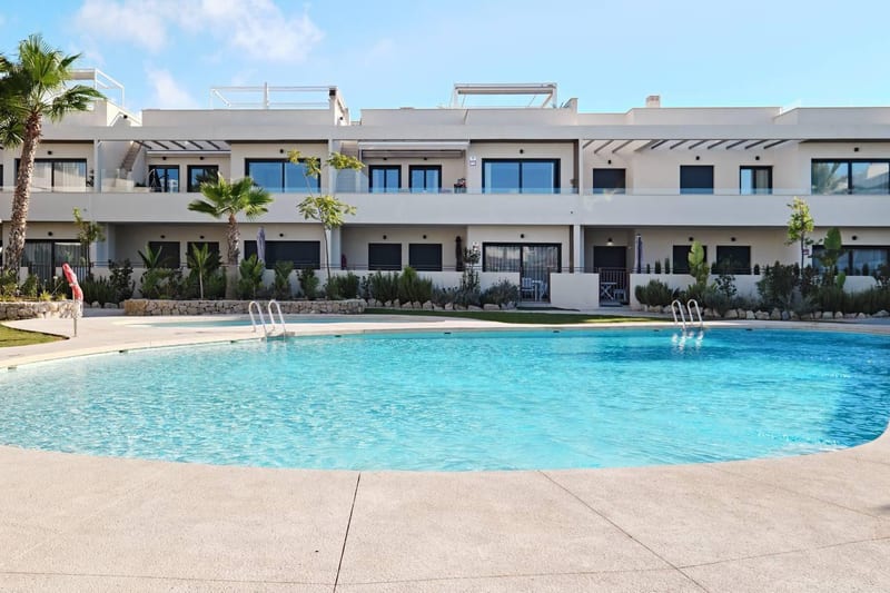 Open photo Listing photo