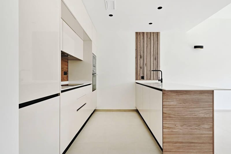 Open photo Listing photo
