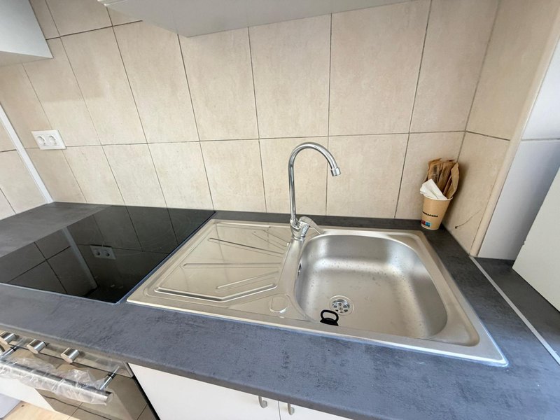Open photo Listing photo