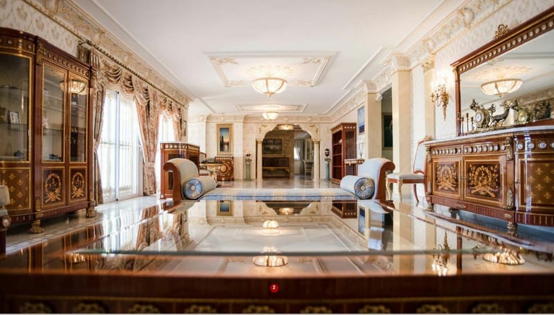 Open photo Listing photo