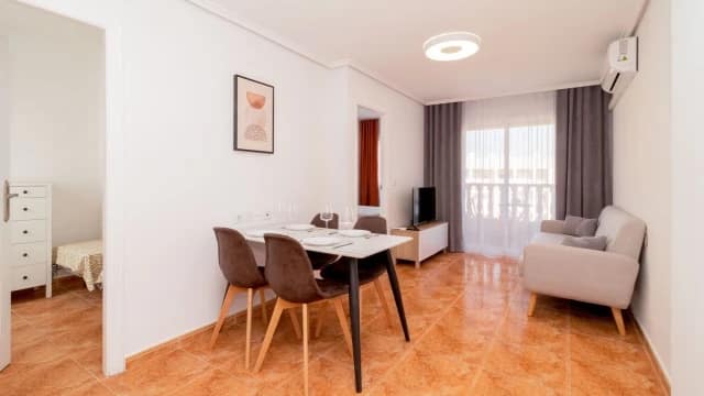 Open photo Listing photo