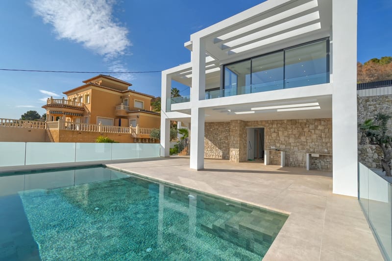 Open photo Listing photo