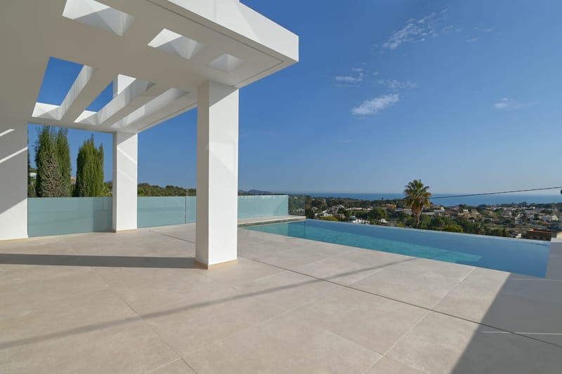 Open photo Listing photo