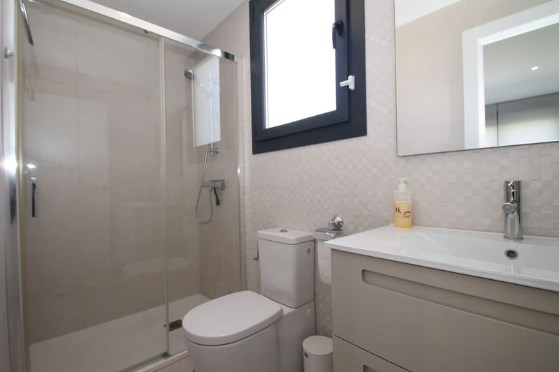 Open photo Listing photo