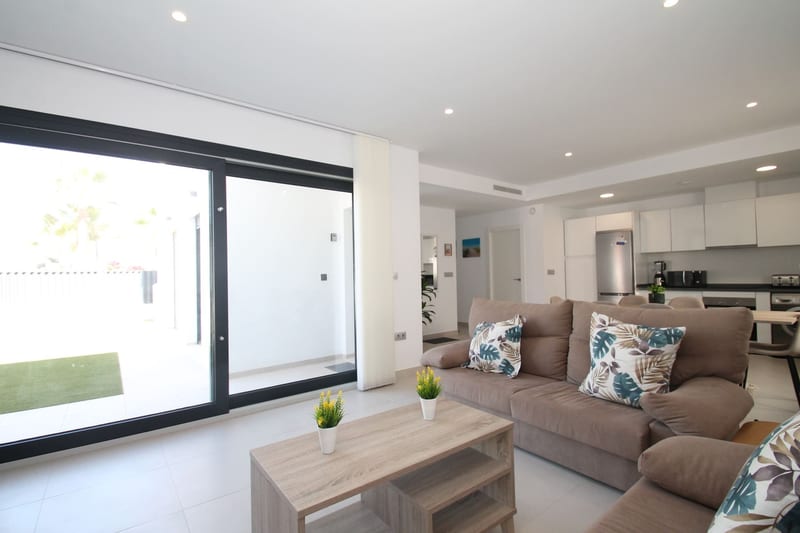 Open photo Listing photo