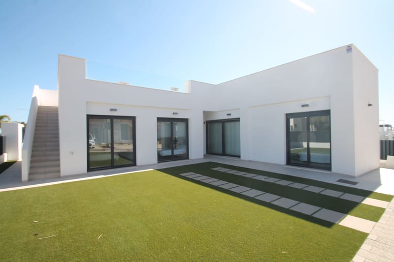 Open photo Listing photo