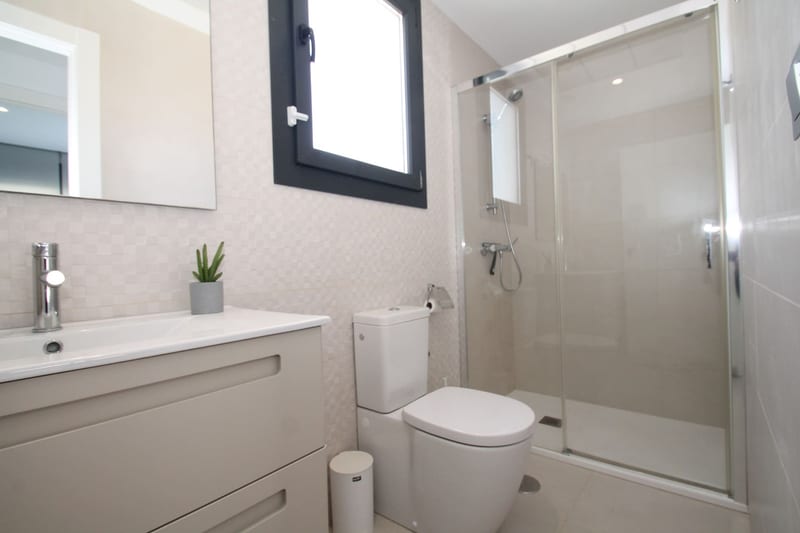 Open photo Listing photo