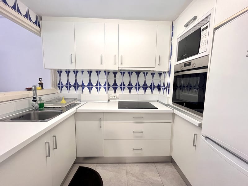 Open photo Listing photo