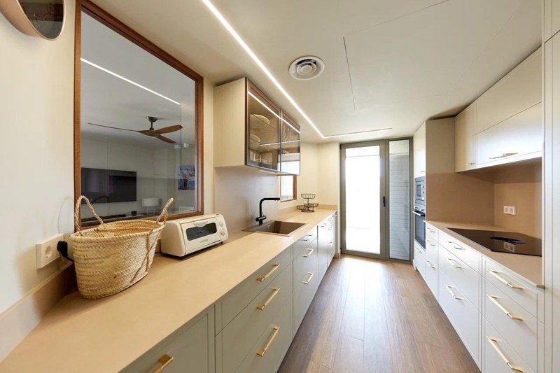 Open photo Listing photo